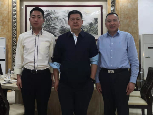 中紀(jì)委國(guó)際合作局郭松江局長(zhǎng)、人民日?qǐng)?bào)社馬海濤副總編親臨新望視察指導(dǎo)
